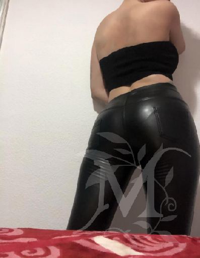 Vanesa, 22 años 4